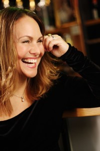 And learn to sing with <b>Erin Perry</b> - erin_perry_singer